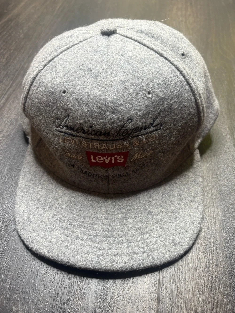 Vintage Levis & Strauss Grey SnapBack Hat